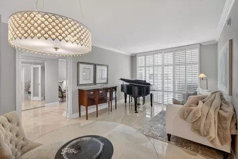 350 SE 2nd St #640, Fort Lauderdale, FL 33301