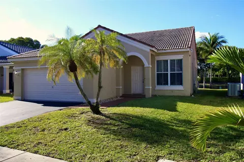 853 Sand Creek Cir, Weston, FL 33327