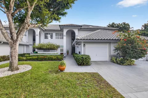 11586 Briarwood Cir #4, Boynton Beach, FL 33437