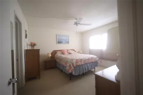 Bedroom - 601 Pine Dr #207, Pompano Beach, FL 33060 photo 3 of 3