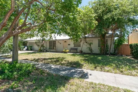 810 SE 10th, Fort Lauderdale, FL 33316