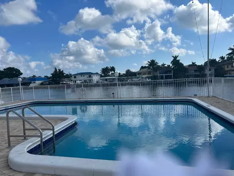 3100 NE 49th St #PH06, Fort Lauderdale, FL 33308