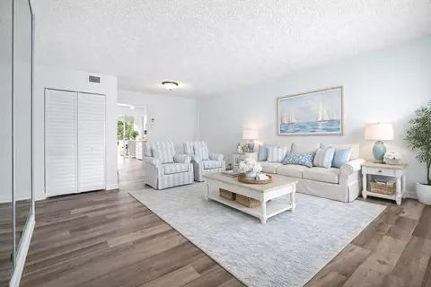 7300 NW 4 #205, Margate, FL 33063