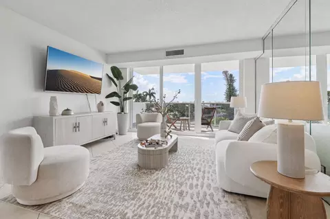2701 N Ocean Blvd #4C, Fort Lauderdale, FL 33308