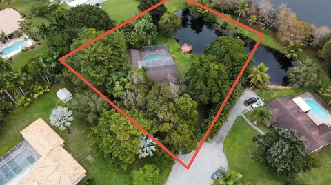 10800 SW 40th Ct, Davie, FL 33328