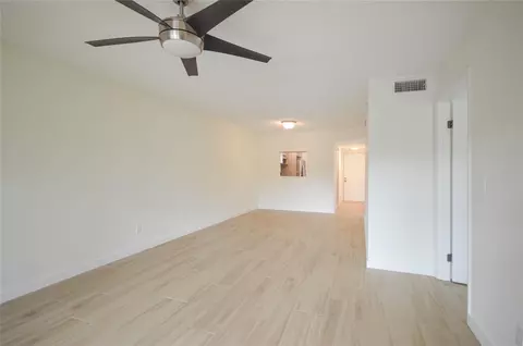 Living - 3151 SE Aster Ln #1301, Stuart, FL 34994 photo 2 of 3