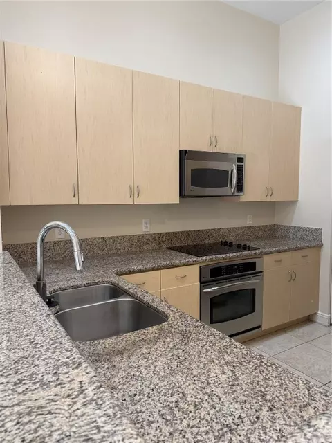 16102 Emerald Estates Dr #103, Weston, FL 33331