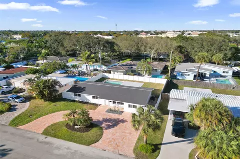 2011 NE 34th St, Lighthouse Point, FL 33064