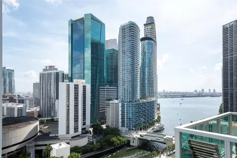 41 SE 5th St #1315, Miami, FL 33131