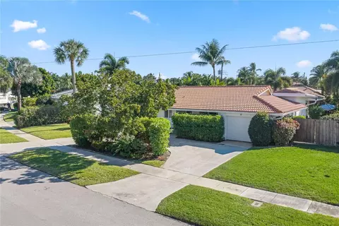 491 NW 13th Dr, Boca Raton, FL 33486