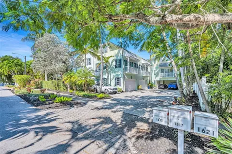 1617 NE 2nd Ct, Fort Lauderdale, FL 33301