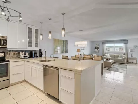 4750 NW 22nd Ct #509, Lauderhill, FL 33313
