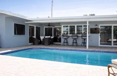 8337 NW 25th Ct, Sunrise, FL 33322