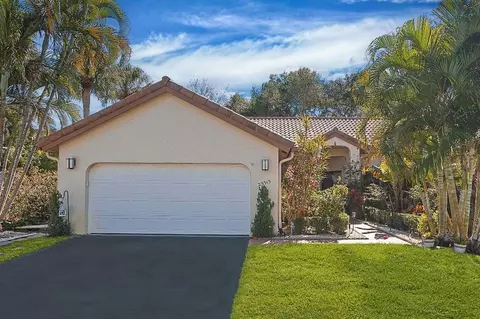 23313 Water Cir, Boca Raton, FL 33486