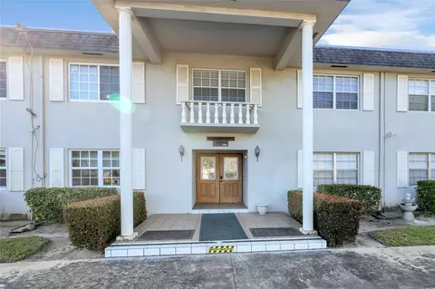 1560 Mckinley St #210W, Hollywood, FL 33020