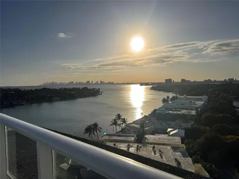 900 Bay Dr #513, Miami Beach, FL 33141