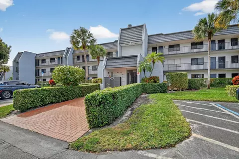 4272 Deste Ct #106, Lake Worth, FL 33467
