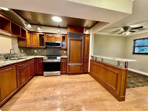 7653 NW 79 Ave #110, Tamarac, FL 33321