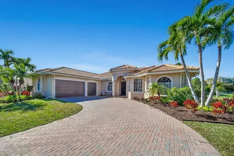 2202 SW Golden Bear Way, Palm City, FL 34990
