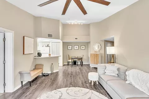 2131 SE 10th Ave #1117, Fort Lauderdale, FL 33316