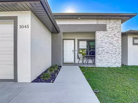 3045 E Briarwood Cir, Port Labelle, FL 33935