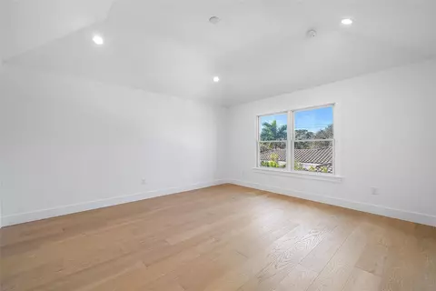 Bedroom - 8 Leeward Cir, Jupiter, FL 33469 photo 6 of 6