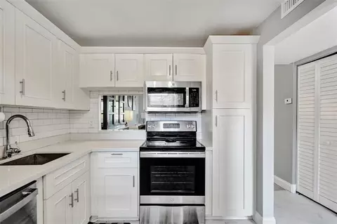 3050 Holiday Springs Blvd #210, Margate, FL 33063