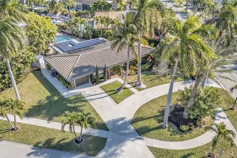 2801 NE 48th Ct, Lighthouse Point, FL 33064