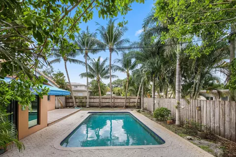 5221 NE 17th, Fort Lauderdale, FL 33334