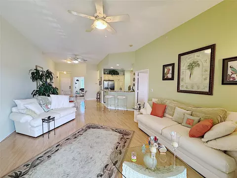 4401 Crystal Lake Dr #303, Pompano Beach, FL 33064