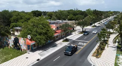 718 NW 15 Ter, Fort Lauderdale, FL 33311