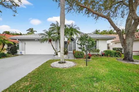 8436 Northstar Ct, Boynton Beach, FL 33436