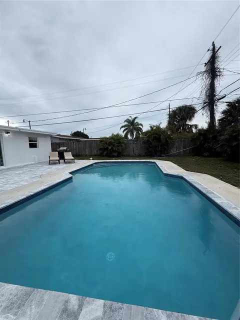 1210 NE 42 Ct, Pompano Beach, FL 33064