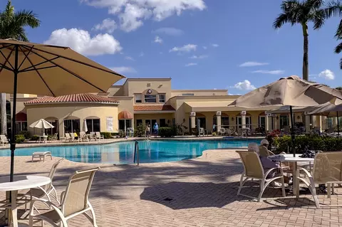 5906 Crystal Shores Dr #404, Boynton Beach, FL 33437