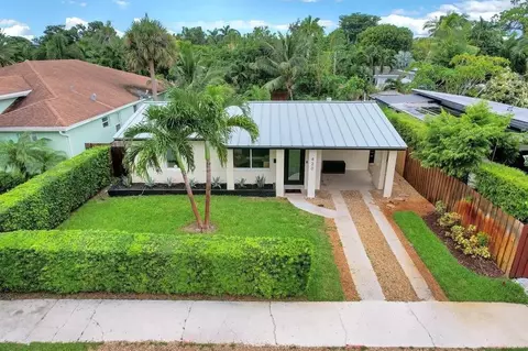 820 NE 17th St, Fort Lauderdale, FL 33305
