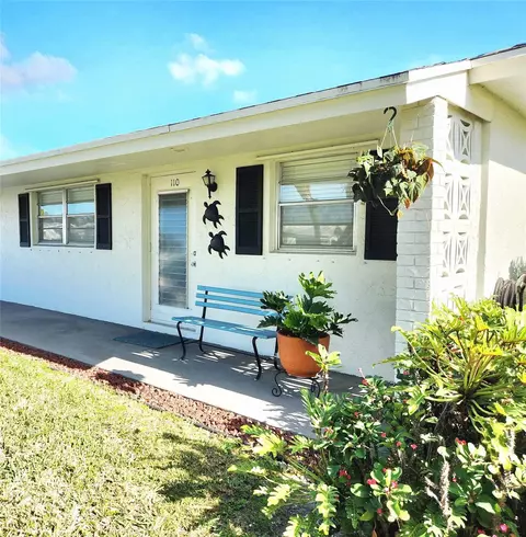 2100 SW Lake Circle Dr #110, Boynton Beach, FL 33426