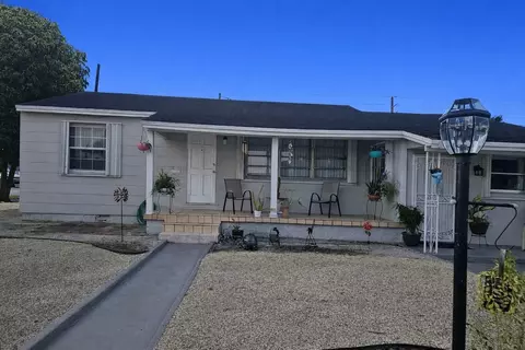 3500 NW 12th St, Miami, FL 33125
