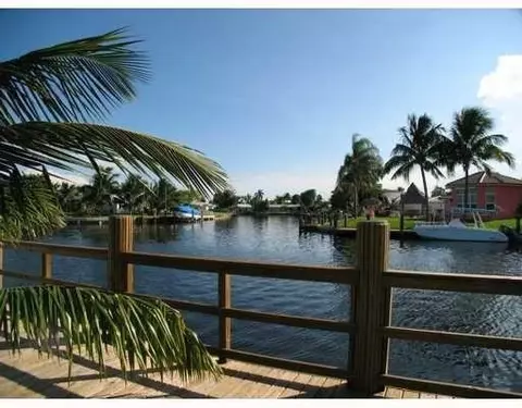 251 SE 6th Ave #4, Pompano Beach, FL 33060