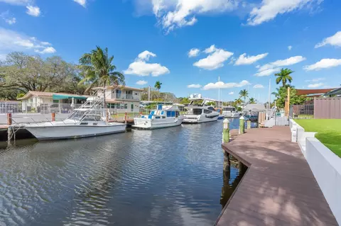 1525 SW 18th Ter, Fort Lauderdale, FL 33312