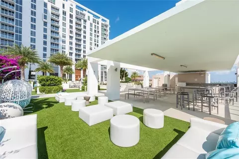 600 NE 27th St #2301, Miami, FL 33137