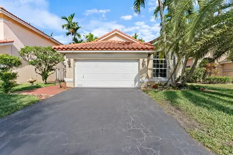 6850 NW 29th Ct, Margate, FL 33063