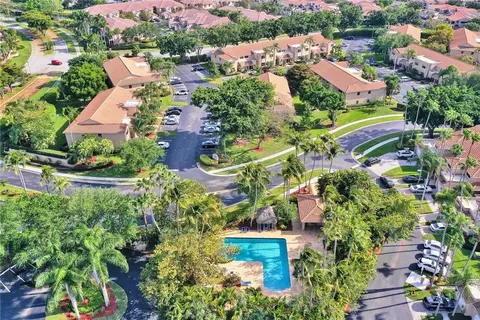 6698 Montego Bay Blvd #D, Boca Raton, FL 33433