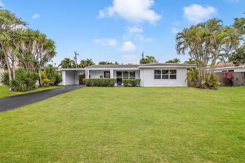 2921 NE 53rd St, Lighthouse Point, FL 33064