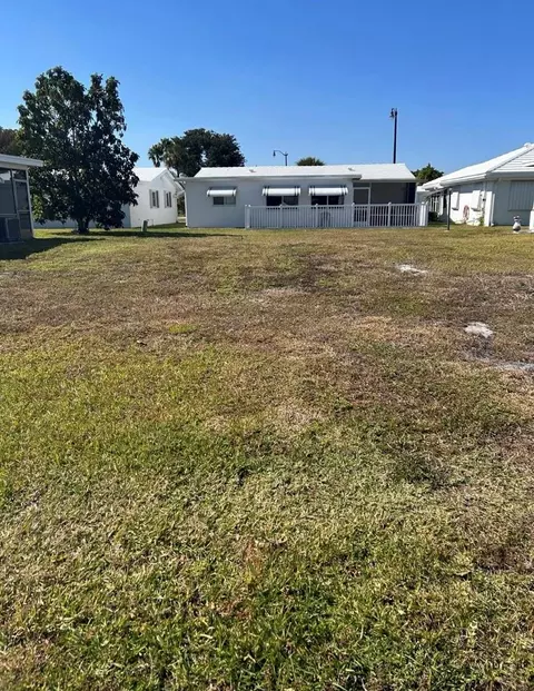 2931 NW 1st Dr, Pompano Beach, FL 33064