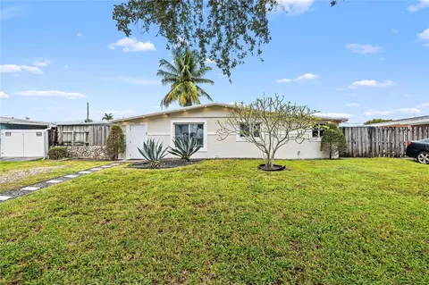5721 SW 38th, Davie, FL 33314