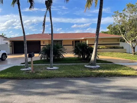 11901 NW 15th St, Pembroke Pines, FL 33026