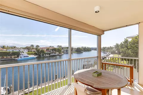 390 N Federal Hwy #301, Deerfield Beach, FL 33441