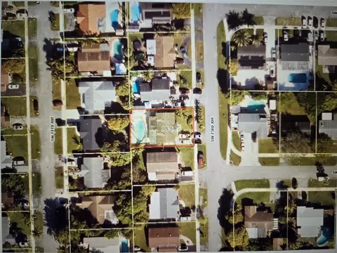 413 SW 73rd Ave, North Lauderdale, FL 33068
