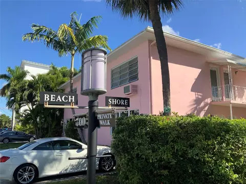 700 Bayshore Dr #11, Fort Lauderdale, FL 33304
