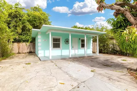 729 NW 17th Ave, Fort Lauderdale, FL 33311
